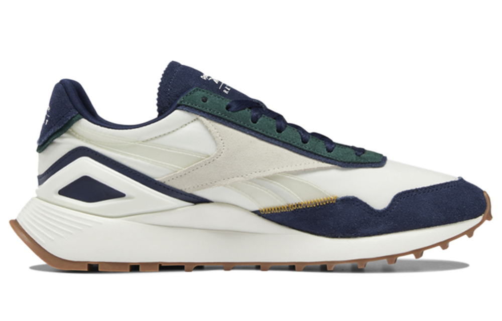 Кроссовки Romantic Crown X Reebok Classic Legacy Az