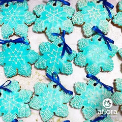 Пряник «Снежинка» из козульного теста / 80 гр Пряник «Снежинка» из козульного теста / 80 гр