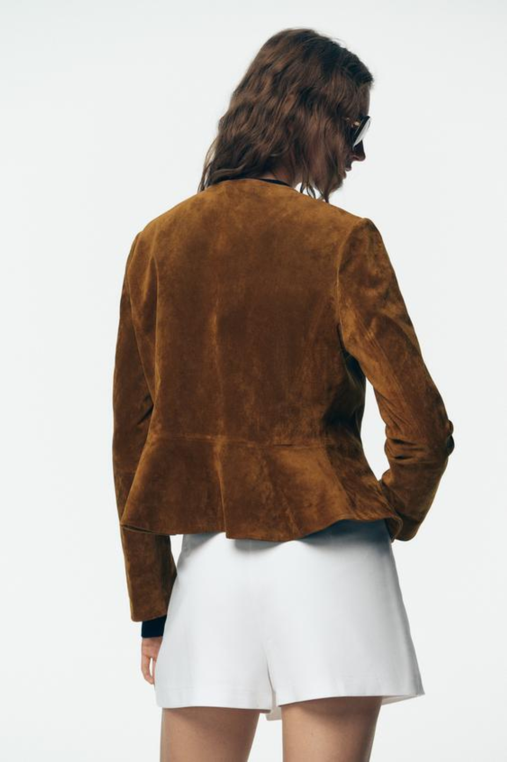 ZARA ЮБКА-ШОРТЫ С ЗАПÁХОМ И РЕМНЕМ, ЖЕЛТОВАТО-БЕЛЫЙ