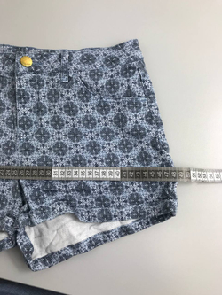 Шорты H&M с принтом 44 размер