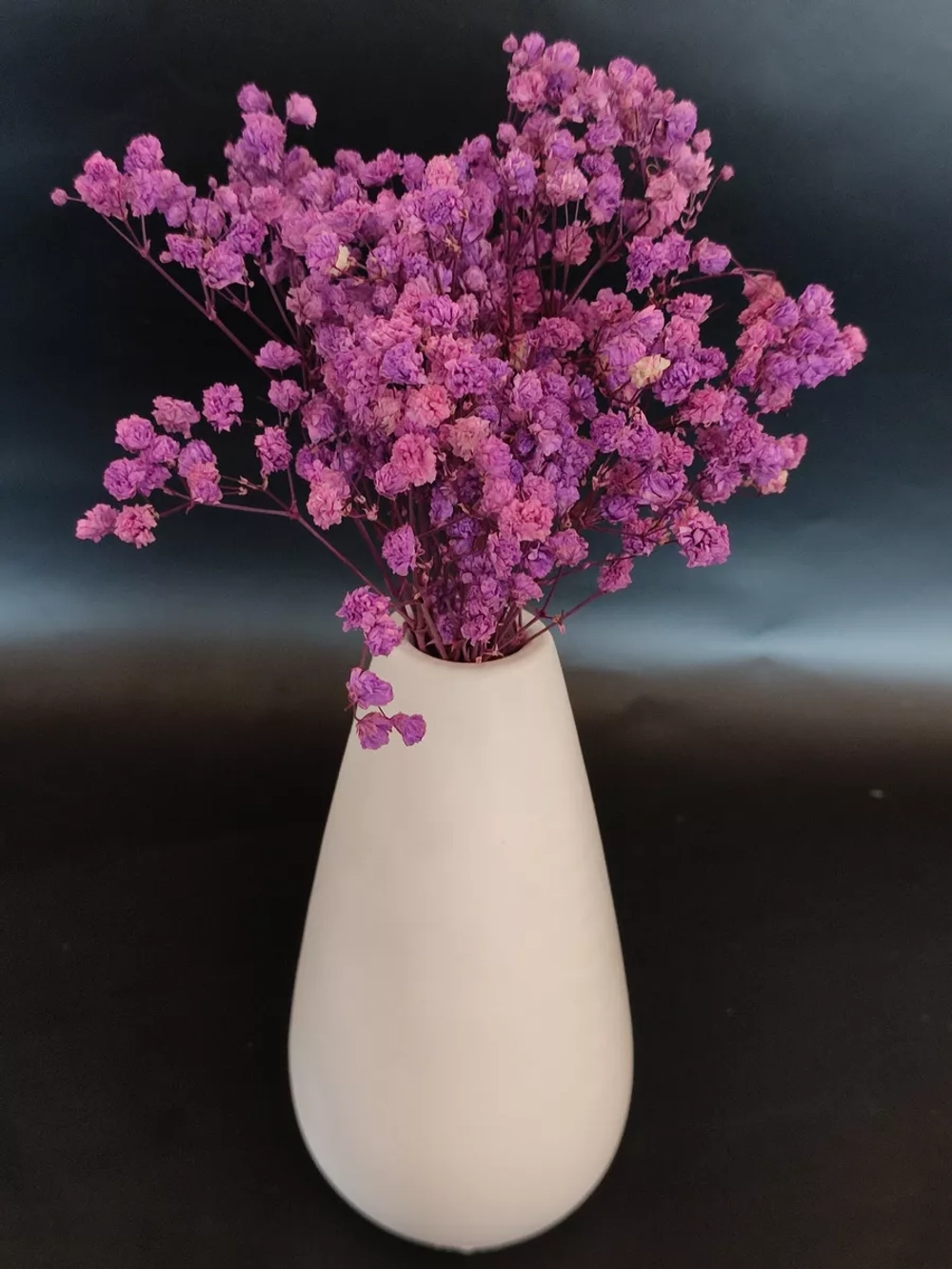 Ваза декоративная из гипса для сухоцветов