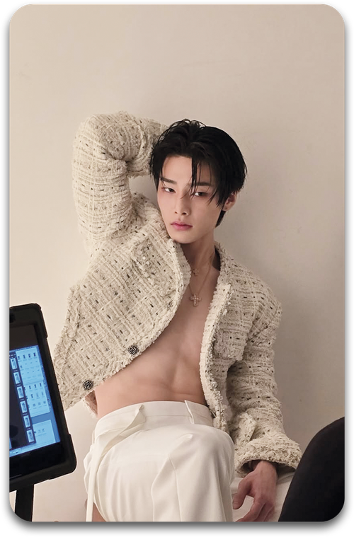 Карта / STRAY KIDS #2212