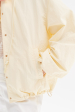 0118 Куртка женская (сливочный)