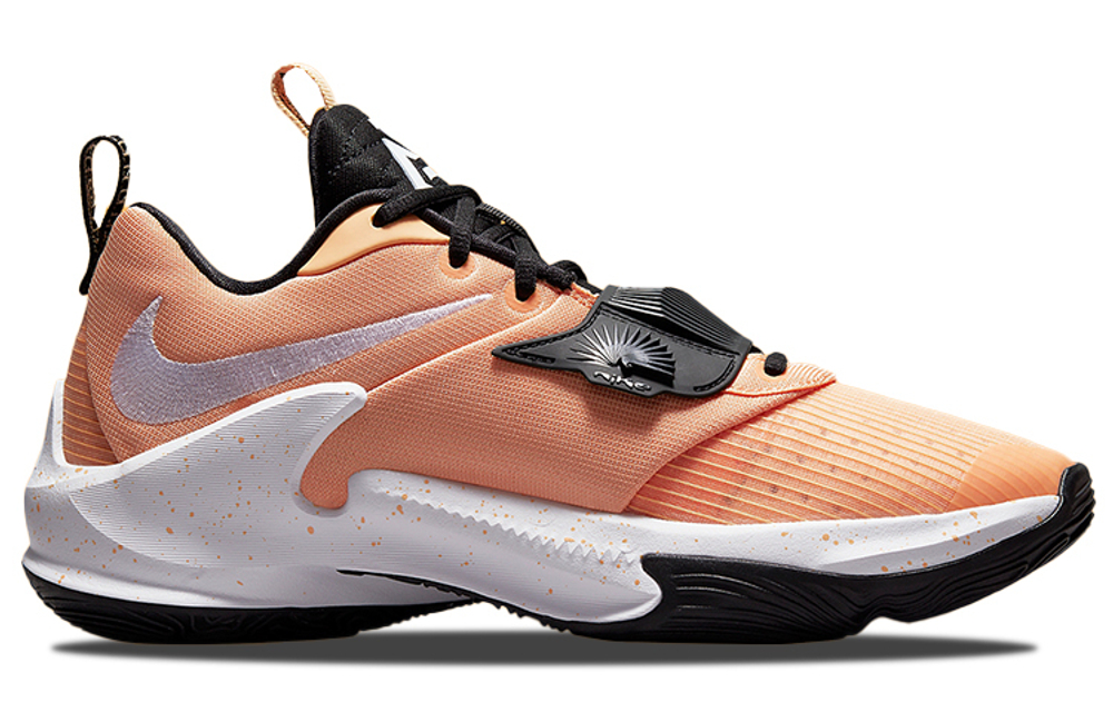 Кроссовки Nike Freak 3 Zoom Tb