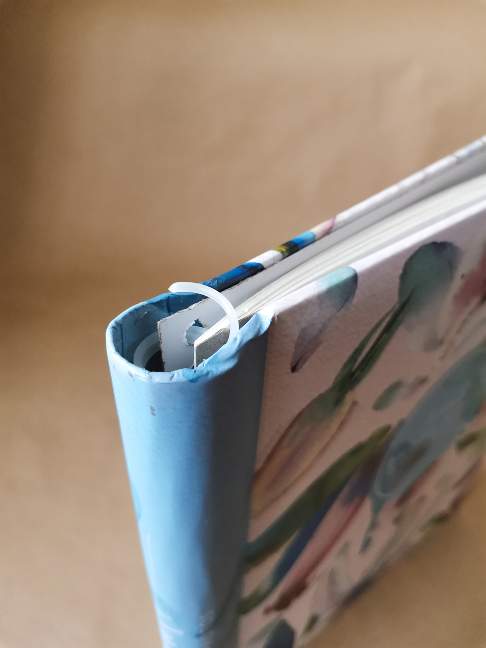 Фотоальбом на 10 магнитных листов 23х28 см, внутр. спираль flora art Колокольчики