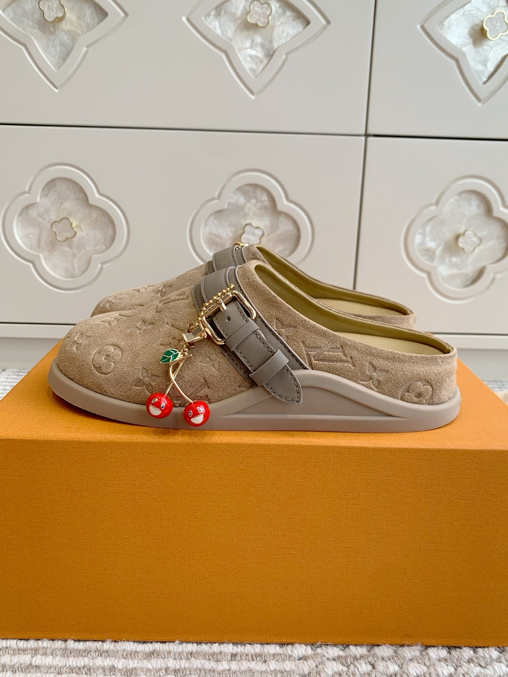Louis Vuitton Flat Comfort Clog