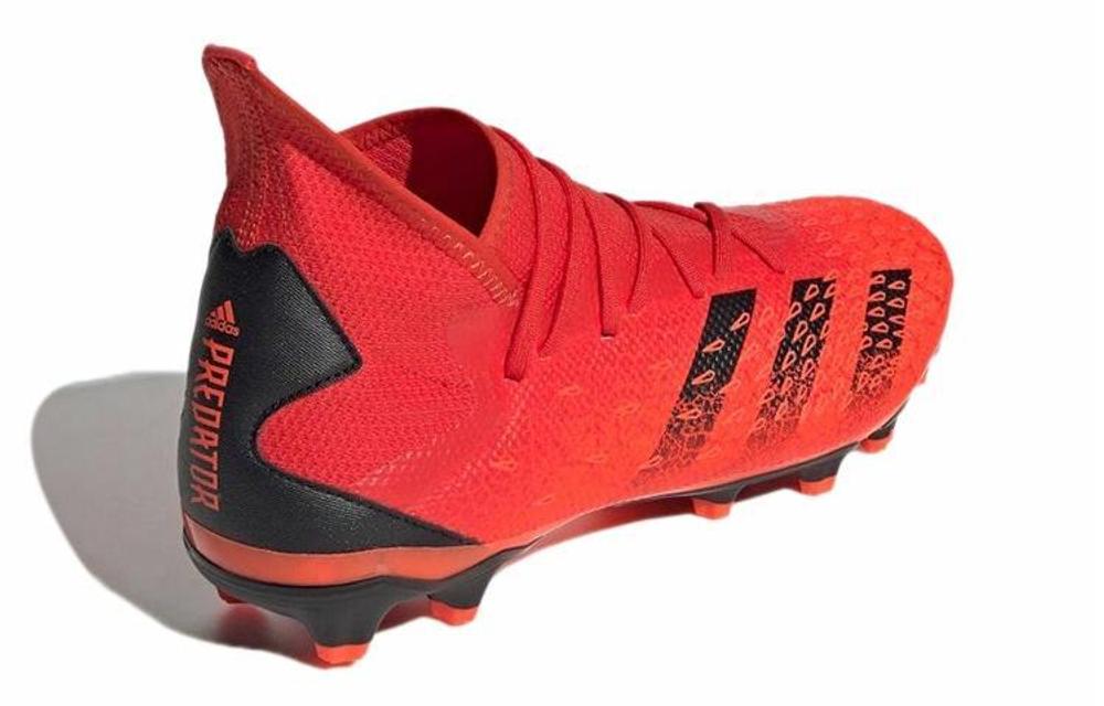 Кроссовки Adidas Predator Freak.3 Mg