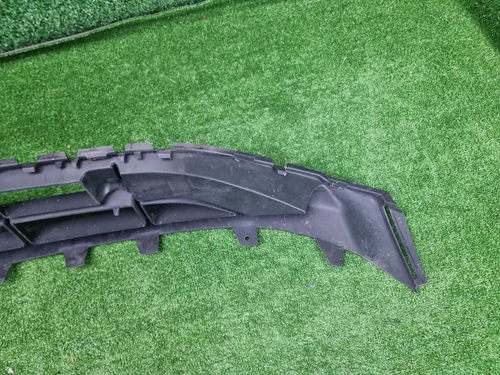 Решетка перед. бампера Mercedes GLB X247 19-23 AMG