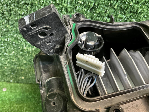 Фара левая Audi Q5 2 80A (2017-2020) LED