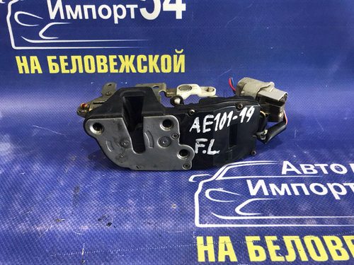 Замок двери передней левой TOYOTA CERES 1992