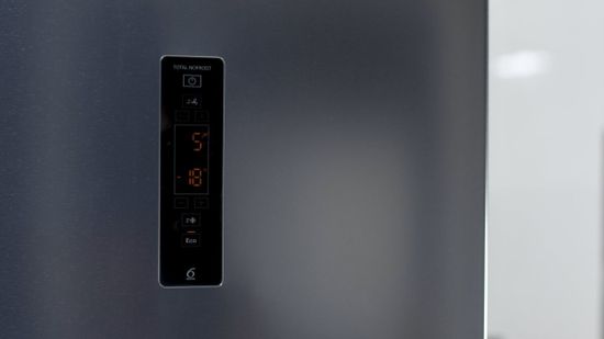 Холодильник Whirlpool WTNF 902 X