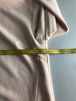 Джемпер Nika нежного оттенка, визуально на 44 размер