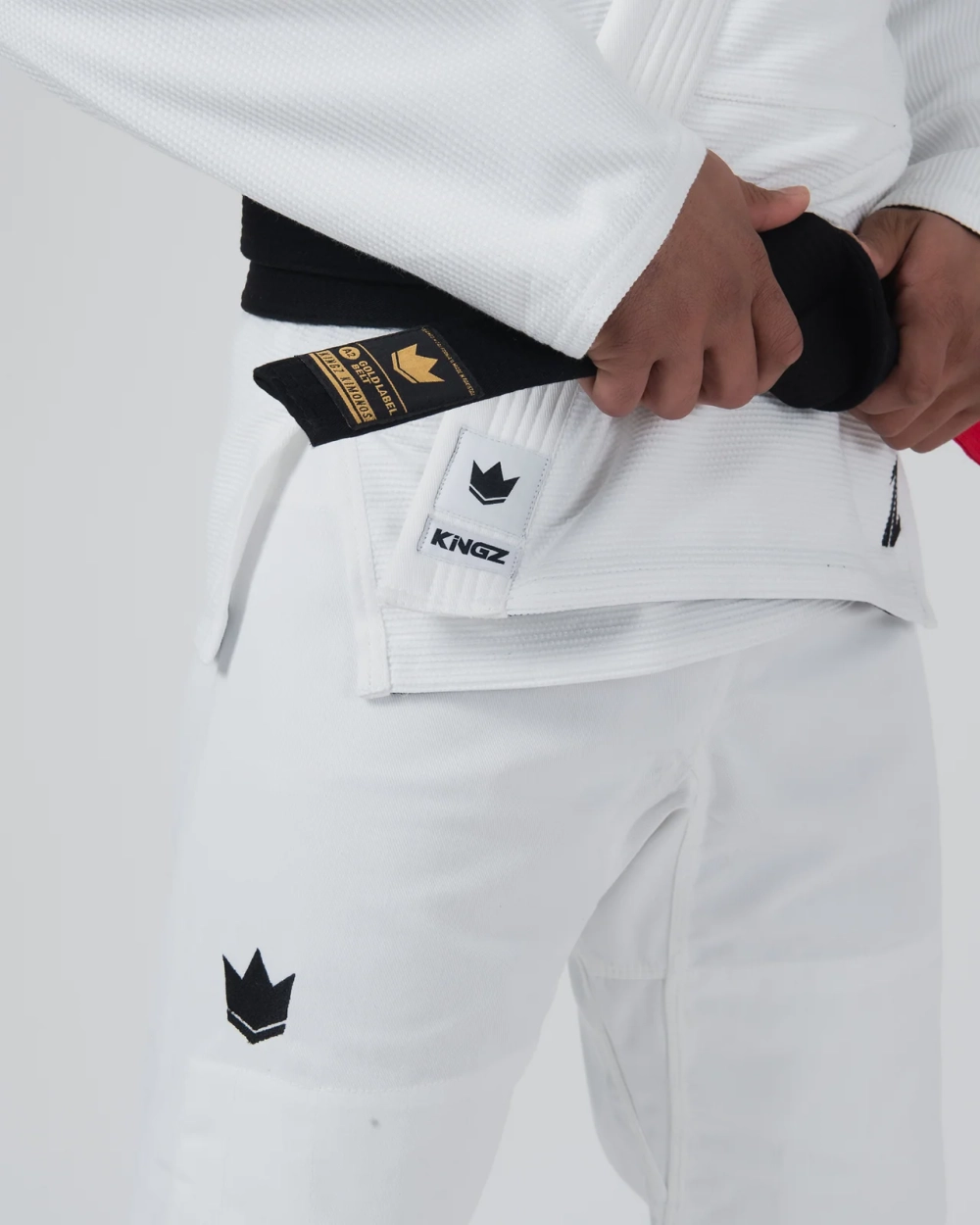 Кимоно KINGZ The One V2 IBJJF белое