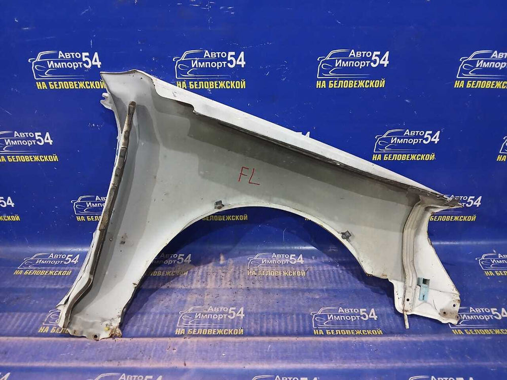 Крыло переднее левое NISSAN CIMA 2002