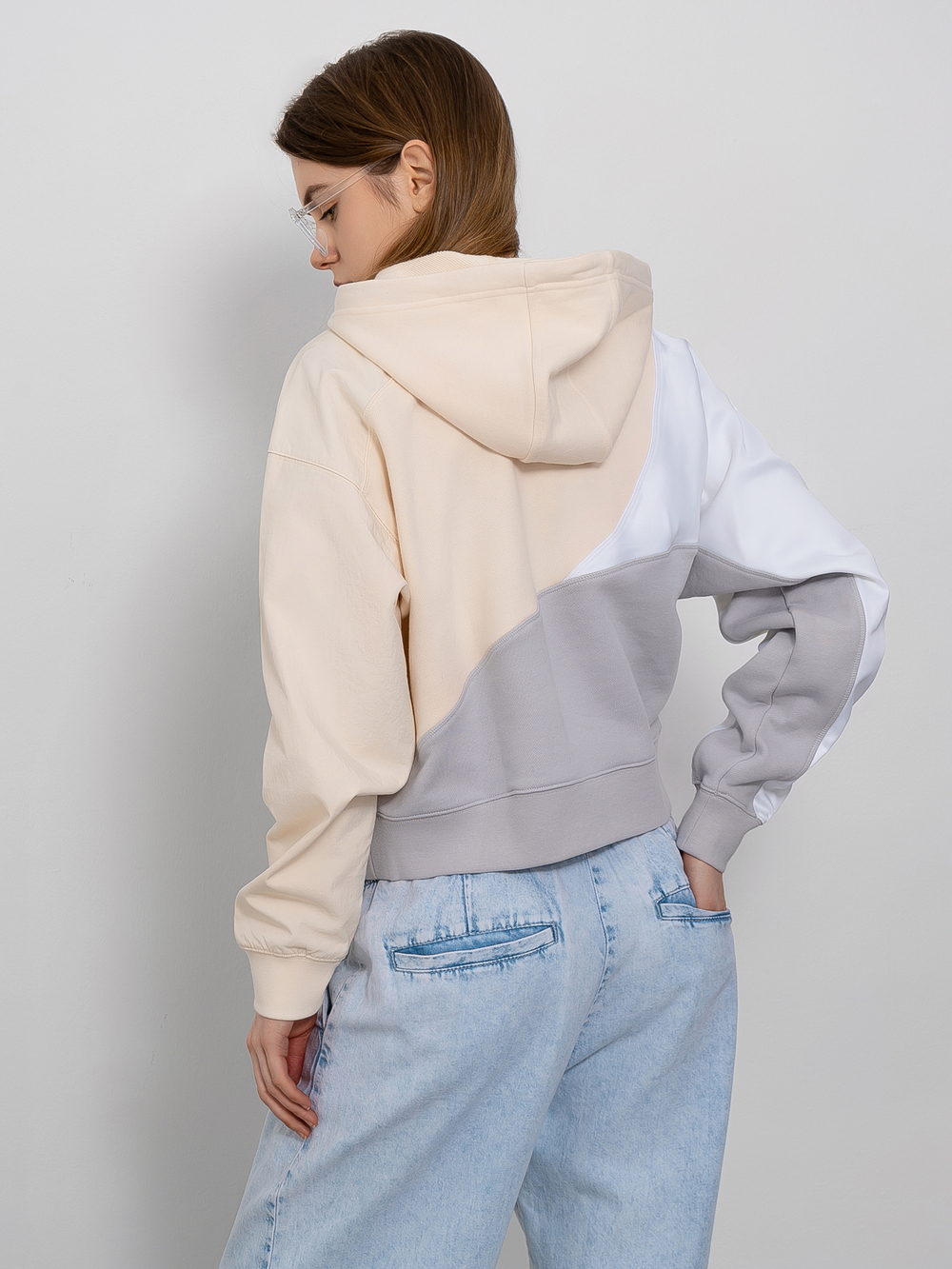 Толстовка Adidas Adicolor Hoodie HC7037