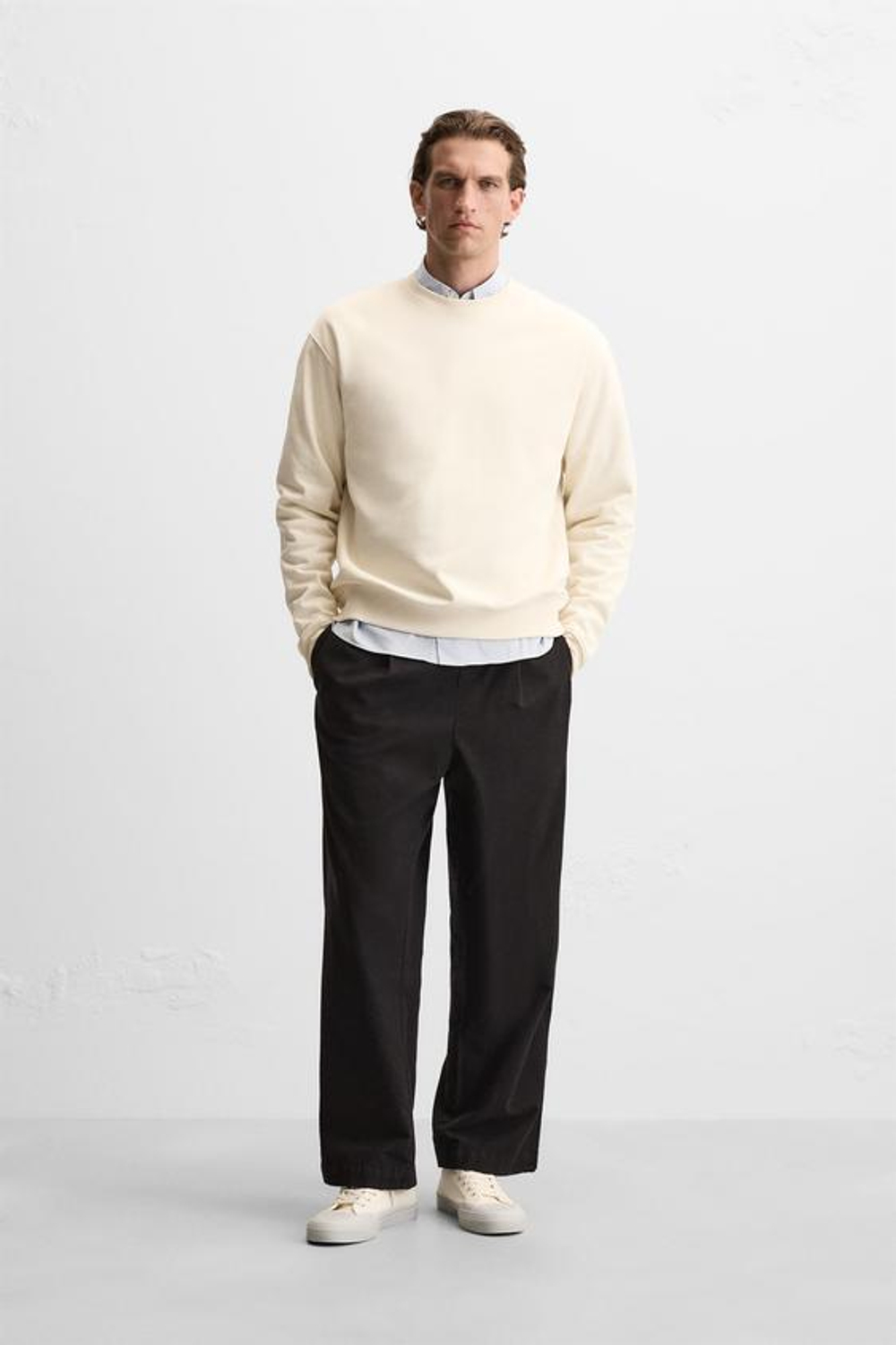 ZARA ТОЛСТОВКА С КРУГЛЫМ ВЫРЕЗОМ, ЖЕЛТОВАТО-БЕЛЫЙ