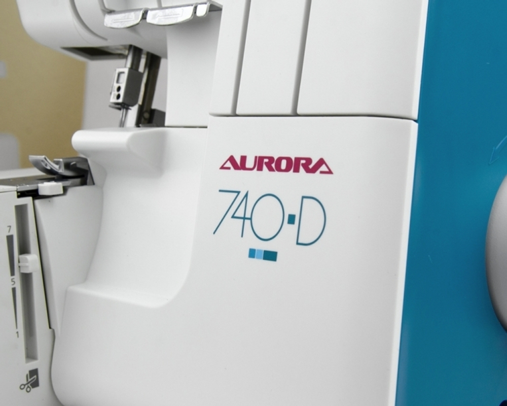 Оверлок Aurora 740D