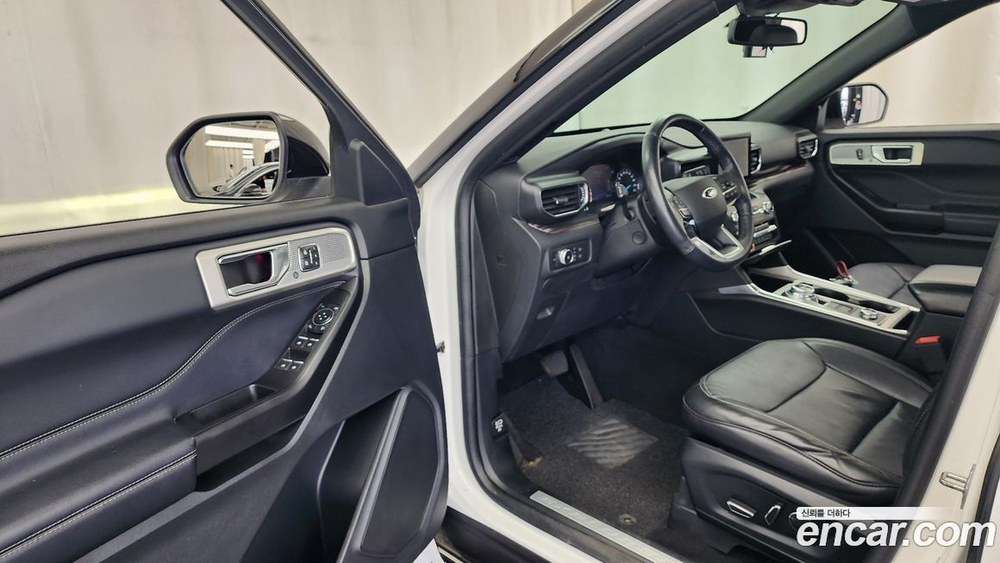 Ford Explorer 6 Generation 2.3 Limited 4WD (06.2020)