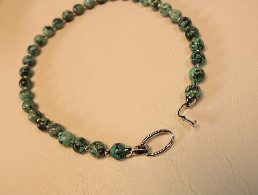 Чокер из африканской бирюзы "Африканский горизонт"