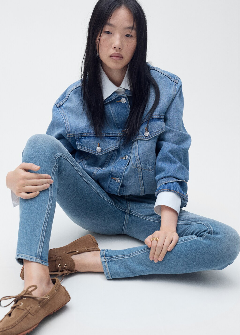 Джинсы-скинни со средней талией