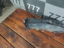 Накладка заднего бампера Lexus ES 7 18-нв Б/У Оригинал 5210533020