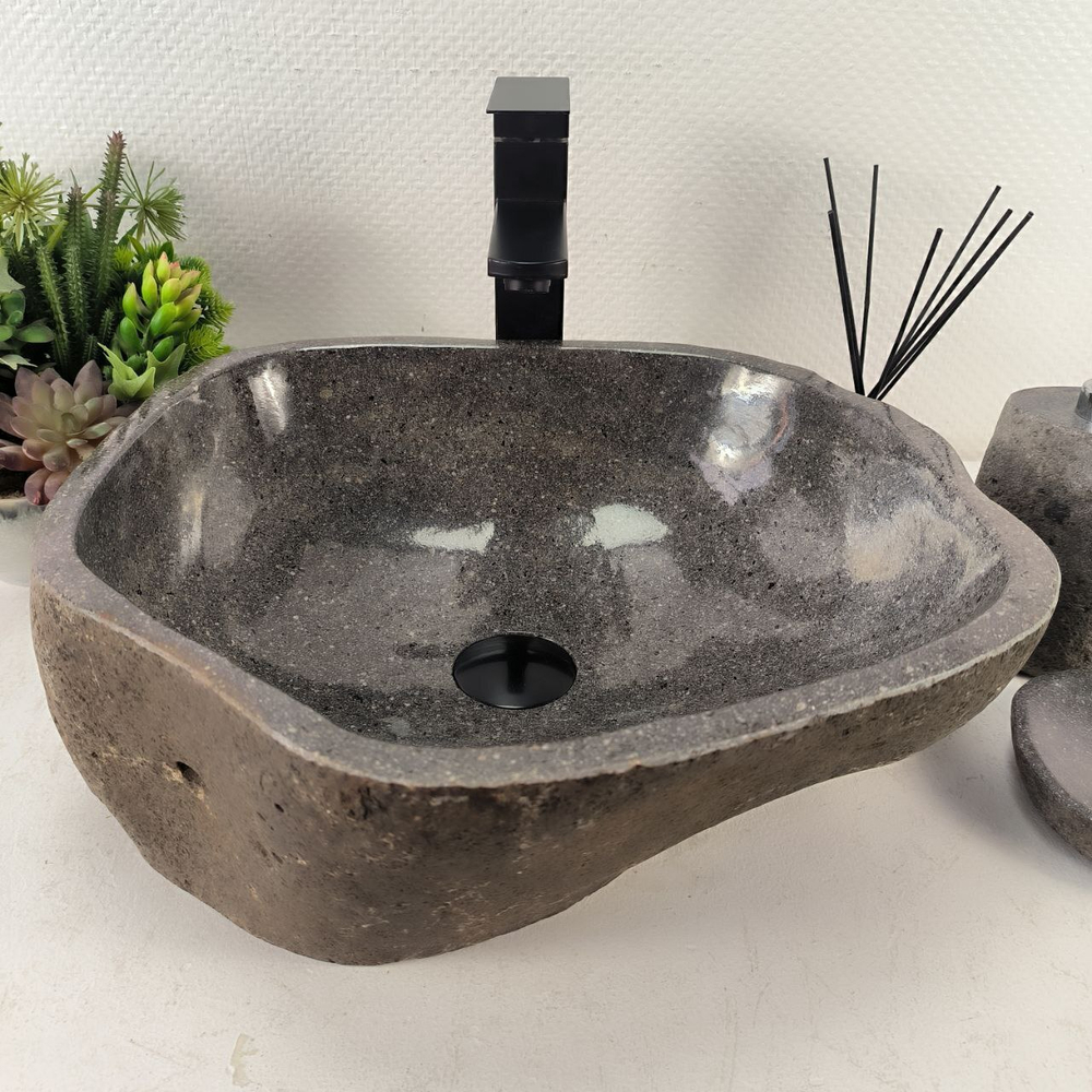 Раковина из речного камня RS-65121 44*39*15 0856