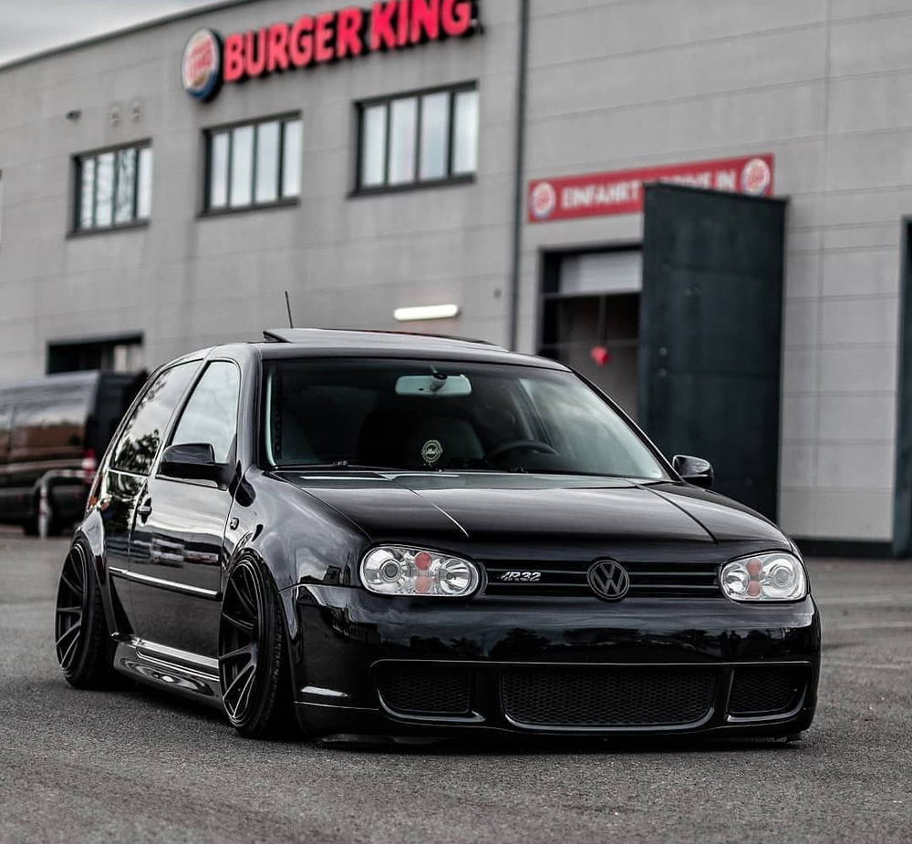 Обвес R32 Volkswagen Golf 4