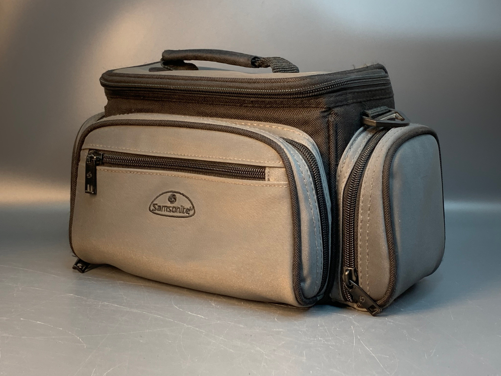 Сумка для фотоаппарата серая Samsonite