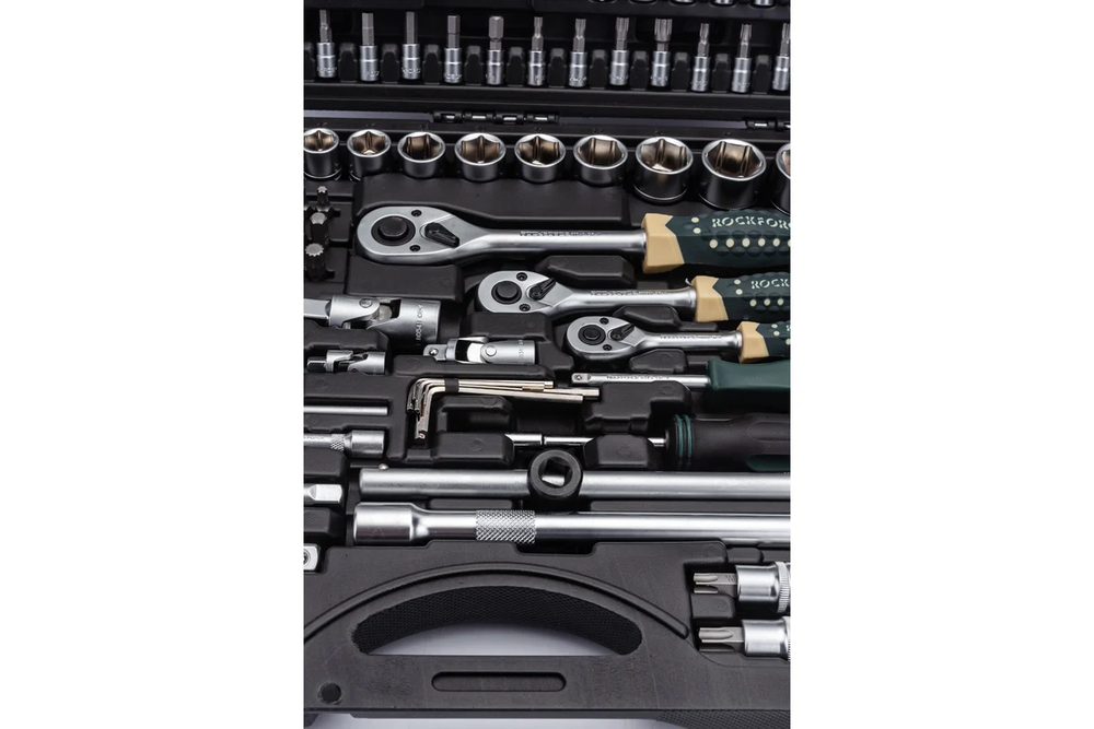 Набор инструмента RF-38841 1/2"&1/4"&3/8"DR с 6-гранными головками 216пр. ROCKFORCE
