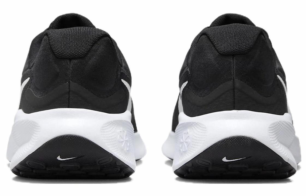 Кроссовки Nike Revolution 7