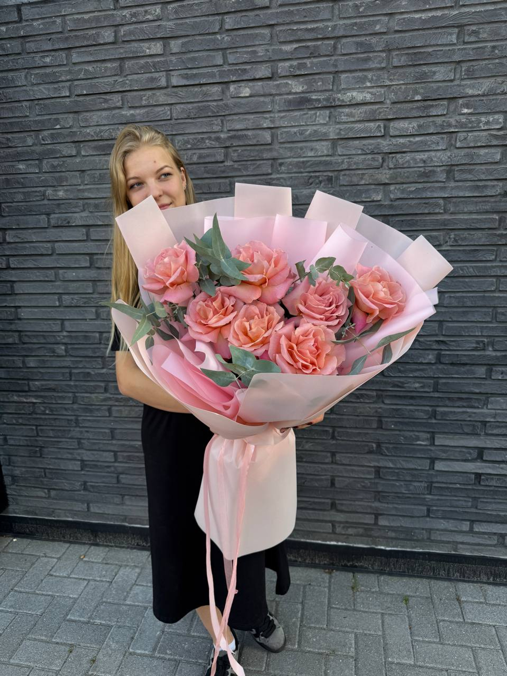 Букет персиковых французских роз