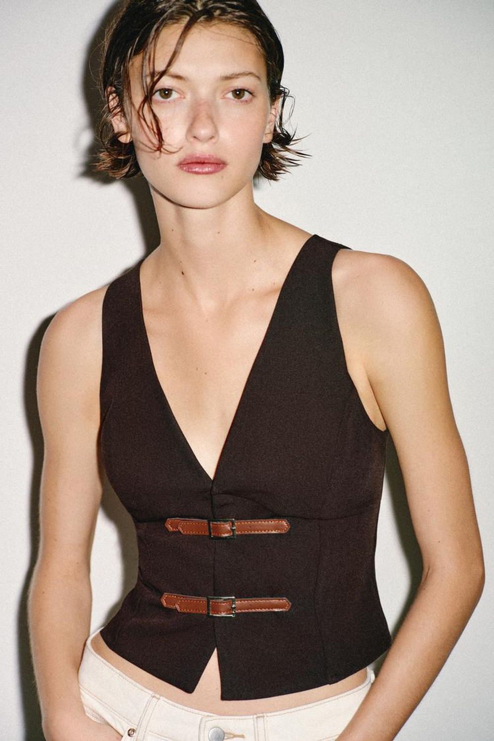 ZARA ТОП С ХЛЯСТИКАМИ, КОРИЧНЕВЫЙ