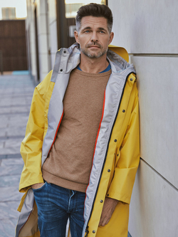 Плащ желтый MontBlanc мужской