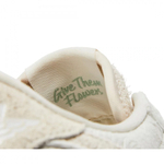 Chris Paul X Air Jordan 1 Retro Low OG Give Them Flowers