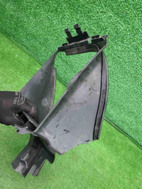 Воздуховод правый Range Rover Vogue 4 L405 (12-22)