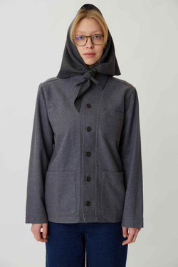 Косынка из костюмной серой шерсти