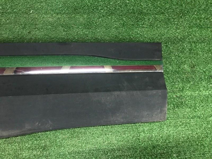 Накладка двери задняя правая Mercedes GLA H247 (2020-н.в.)