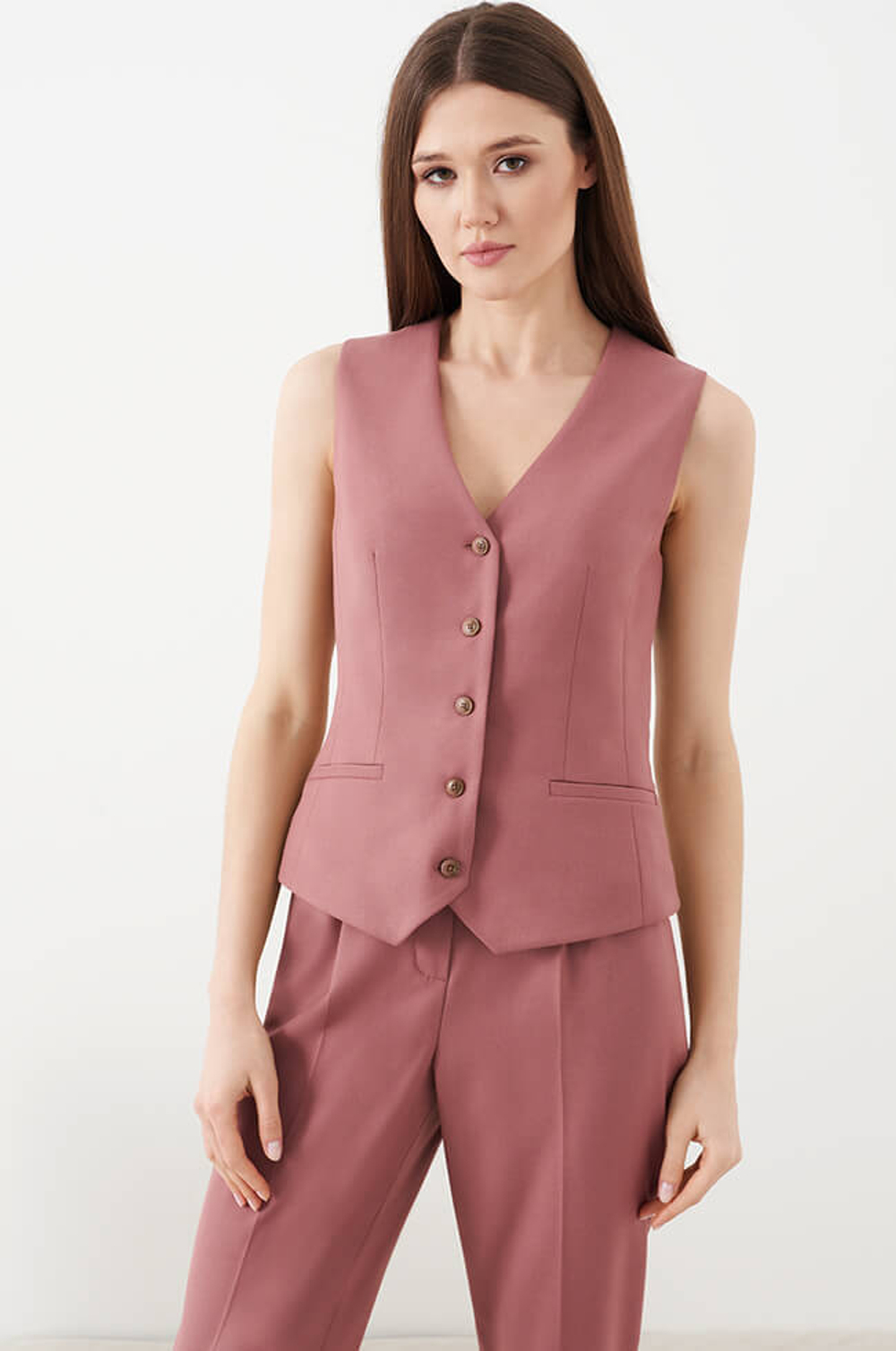 1832 Жилет женский (сливовый)