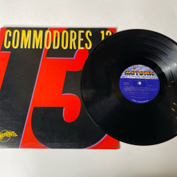 Винтажная виниловая пластинка LP Commodores 13 (USA 1983) Turn Off The Lights