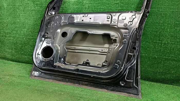 Дверь передняя правая Nissan Qashqai j10 (2006-2013)