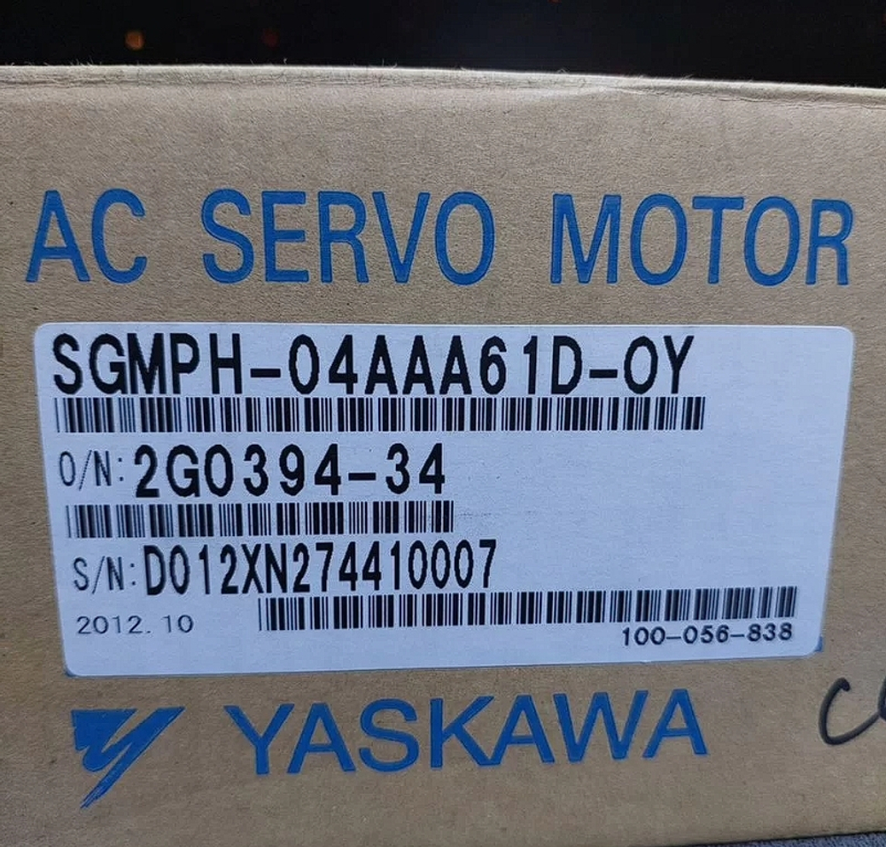 Yaskawa SGMPH-04AAA61D-0Y - Мотор
