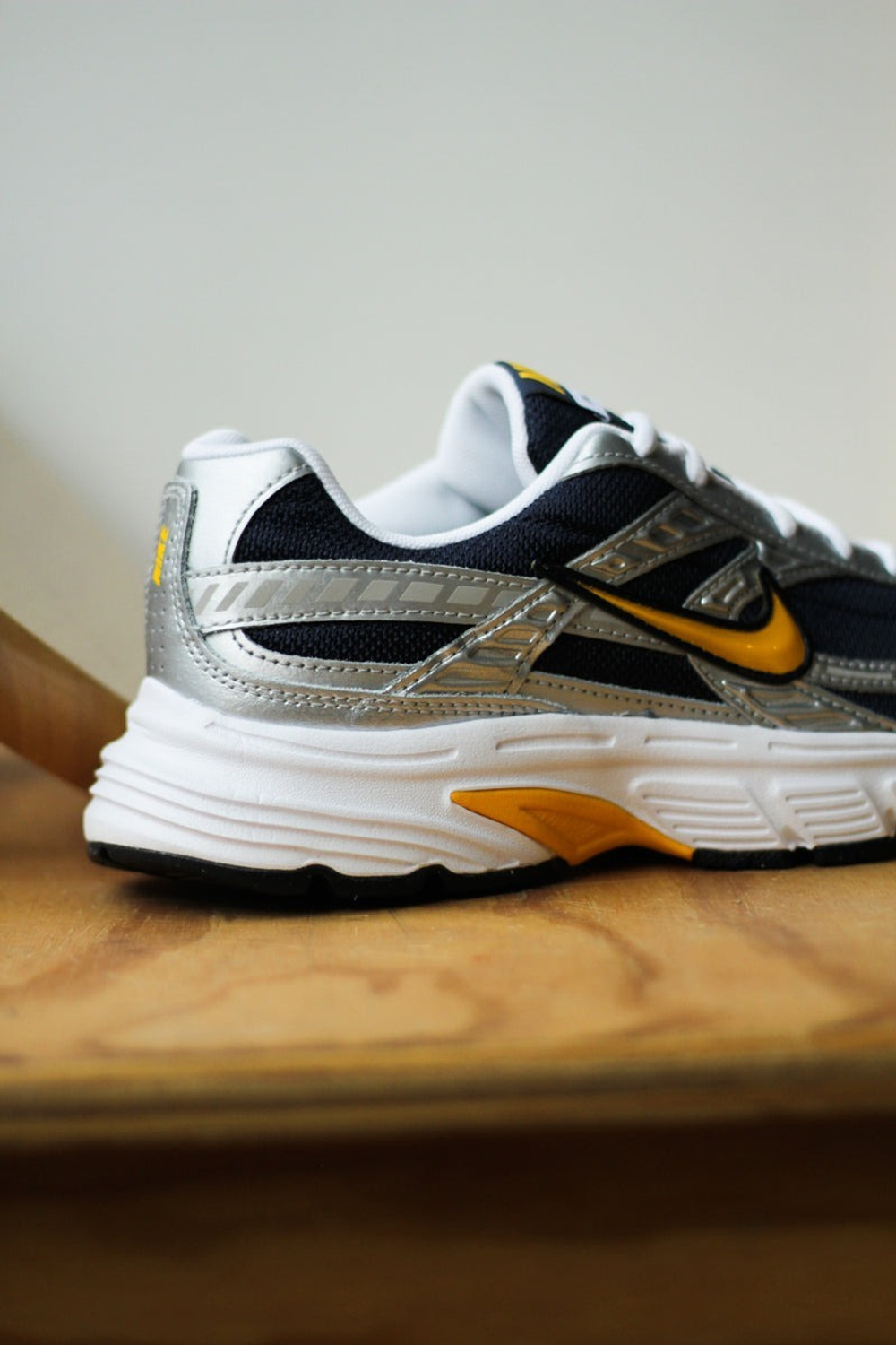 Кроссовки мужские NIKE INITIATOR