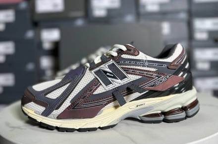 New Balance 1906A Crimson Sea Salt