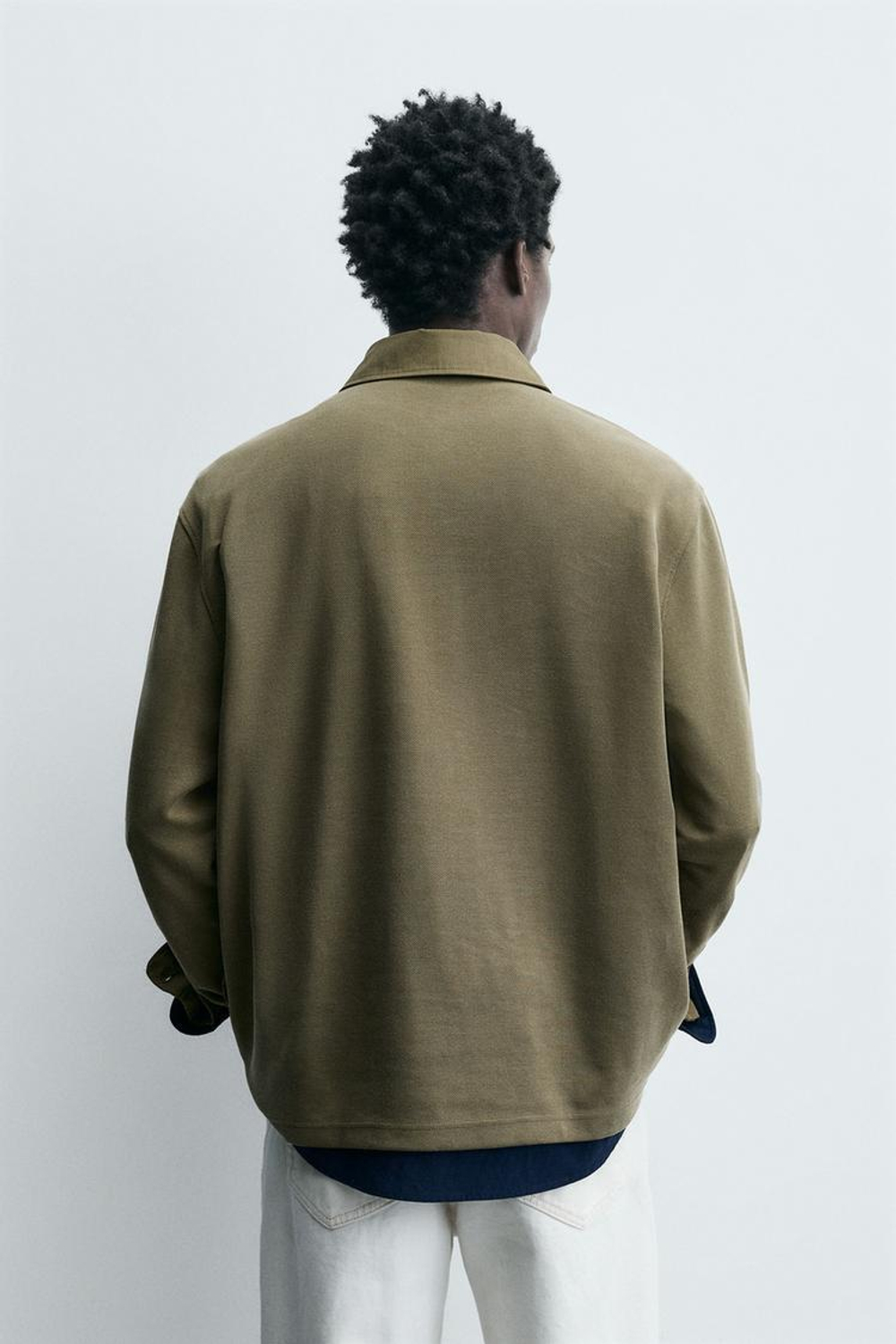 ZARA ПОЛО ИЗ РЕЛЬЕФНОГО ПИКЕ С ЭФФЕКТОМ ПОТЕРТОСТИ, ЛИНЯЛЫЙ ЗЕЛЕНЫЙ