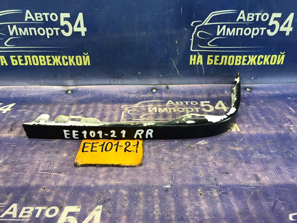Планка под стоп правая TOYOTA COROLLA 1994