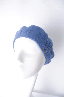 Берет романтичный