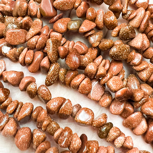 Авантюрин Коричневый крошка 5-8 мм, нить 80 см