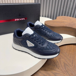 Кроссовки Prada