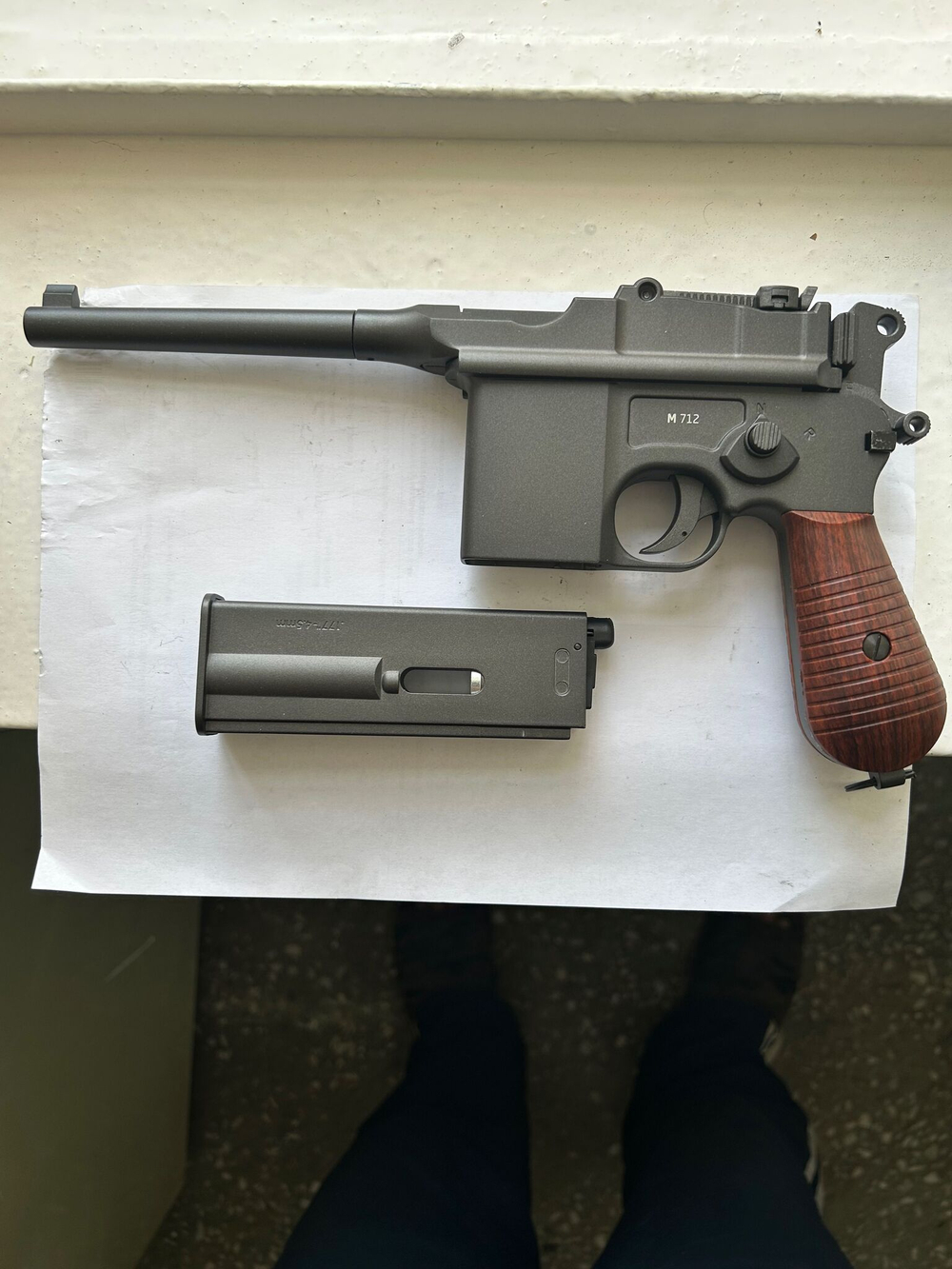 Пневматический пистолет Маузер М 712