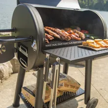 Угольная и дровяная гриль-коптильня Broil King Regal Offset 400